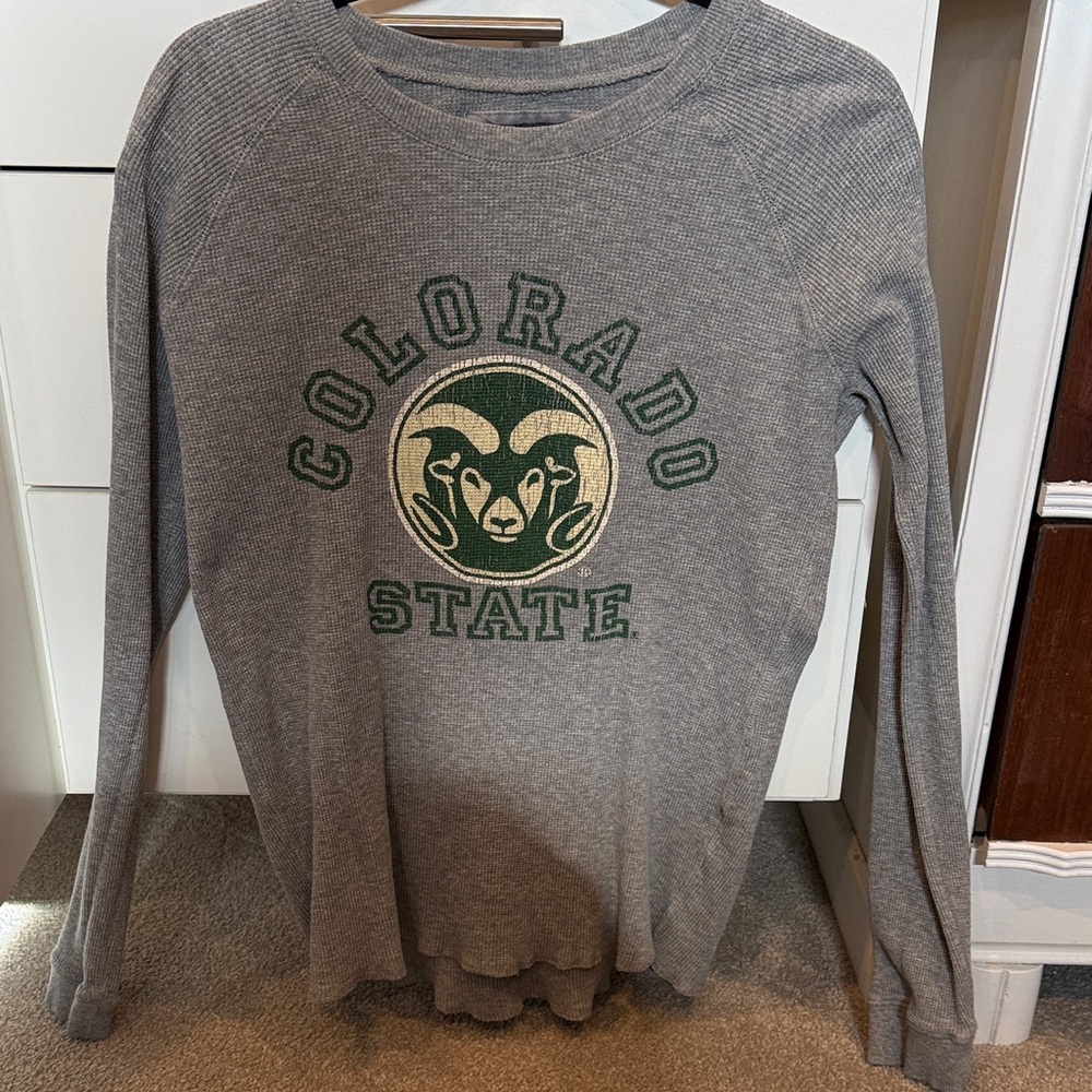 Campus Heritage Gray Long Sleeve Shirt men’s M